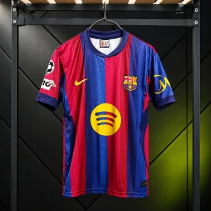 پیراهن اول بارسلونا 2026